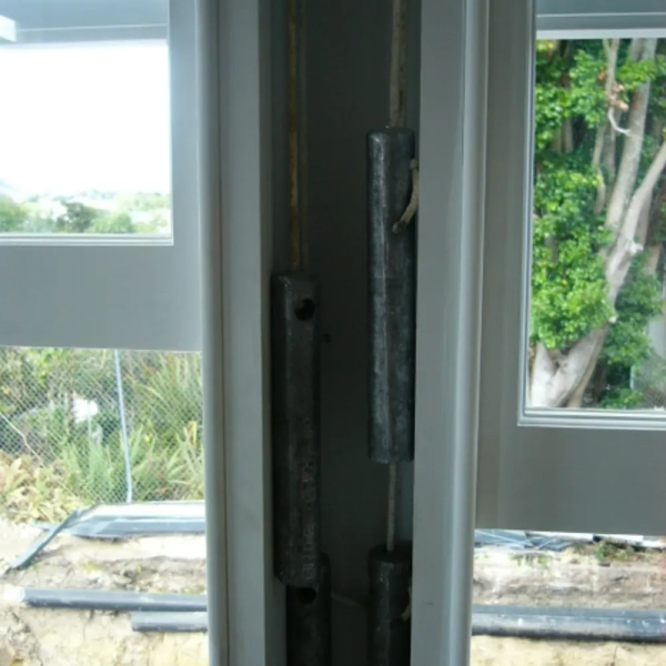 Double Hung Windows - Image 13
